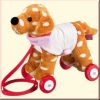 Hund Patti auf Rollen